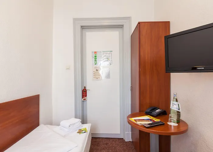 Stadtzentrum Hotel 3*