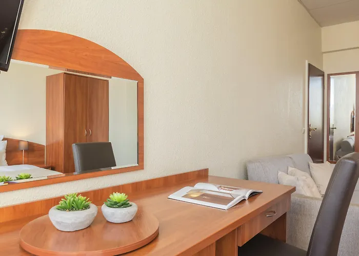 Hotel Stadtzentrum 3*