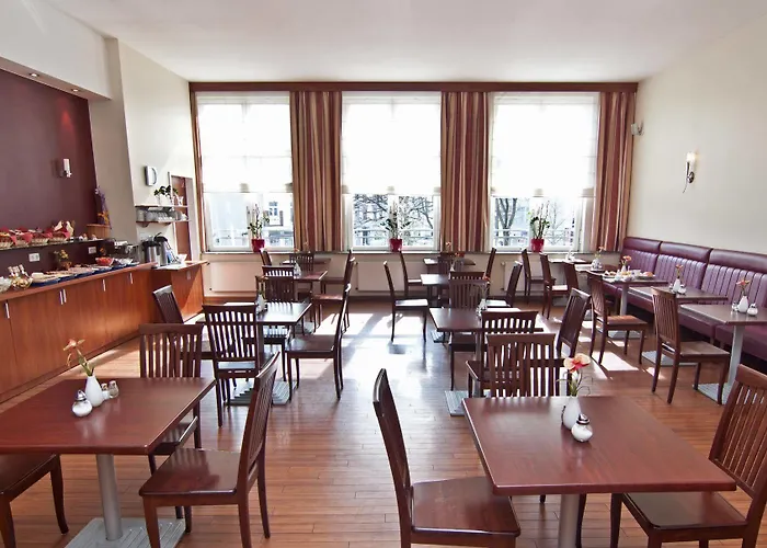 Stadtzentrum Hotel 3*